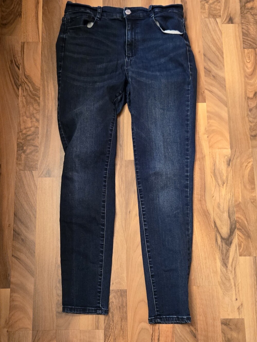 Garage Size 11 Juniors Jeans